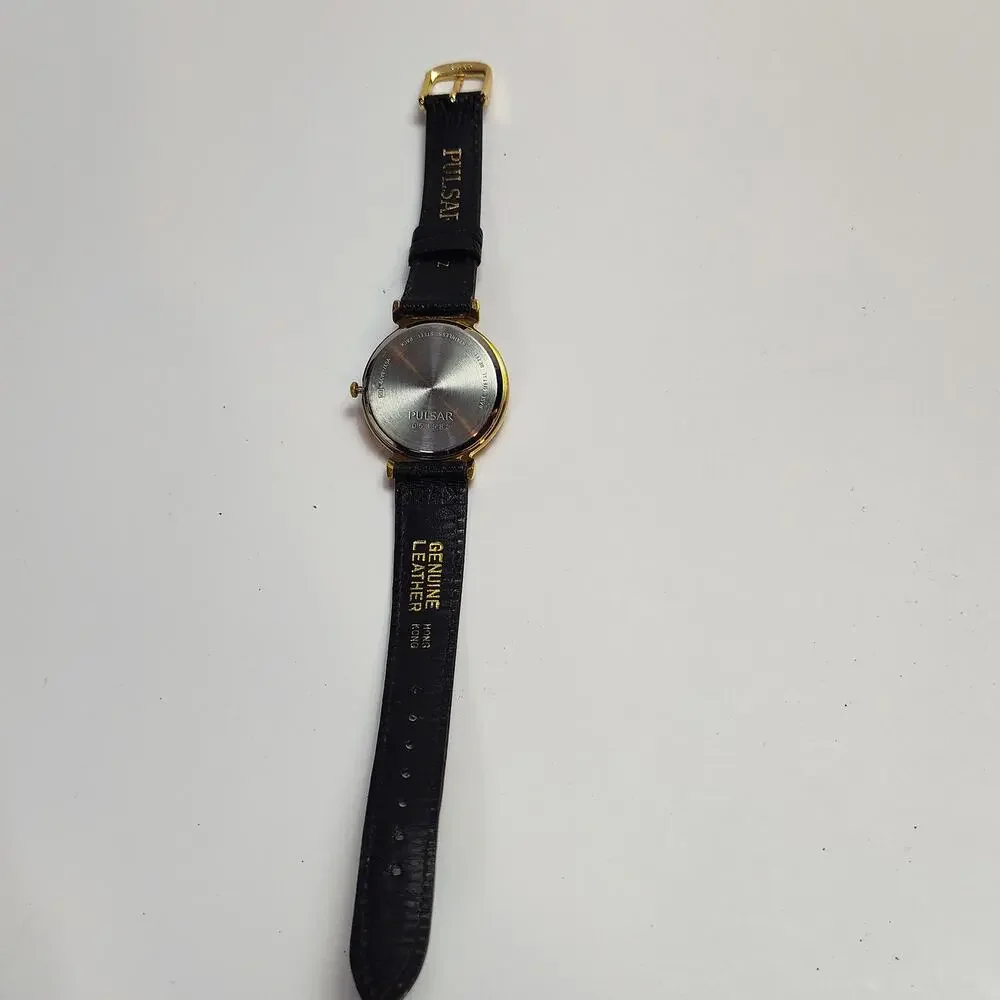 Vintage Mickey Mouse Pulsar Watch Gold Tone Black Dial Date